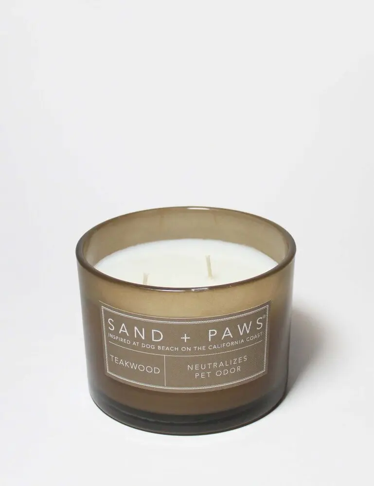 Sand + Paws Teakwood 12 Oz Scented Candle - Image 3