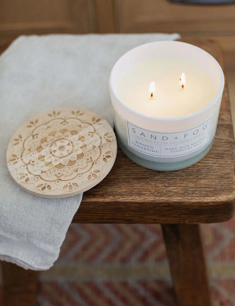 Mango Tangerine 12 Oz Scented Candle - Image 2