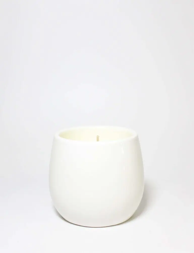 Sage & Sea Salt 10 Oz Scented Candle - Image 3