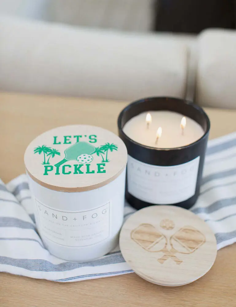 California Beach House 21 Oz Scented Candle - Image 2
