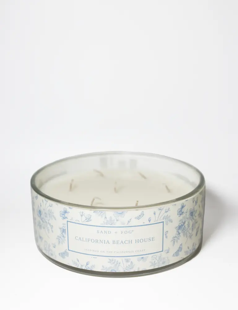 California Beach House 34 Oz Scented Candle - Image 3