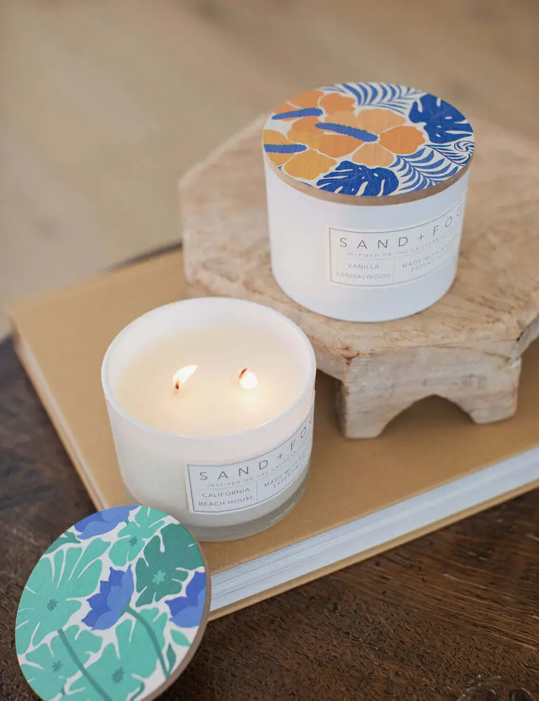 Vanilla Sandalwood 12 Oz Scented Candle - Image 5